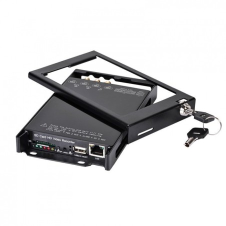 4CH FULL HD DVR do auta (možnost GPS) 4CH FULL HD DVR do auta s GPS